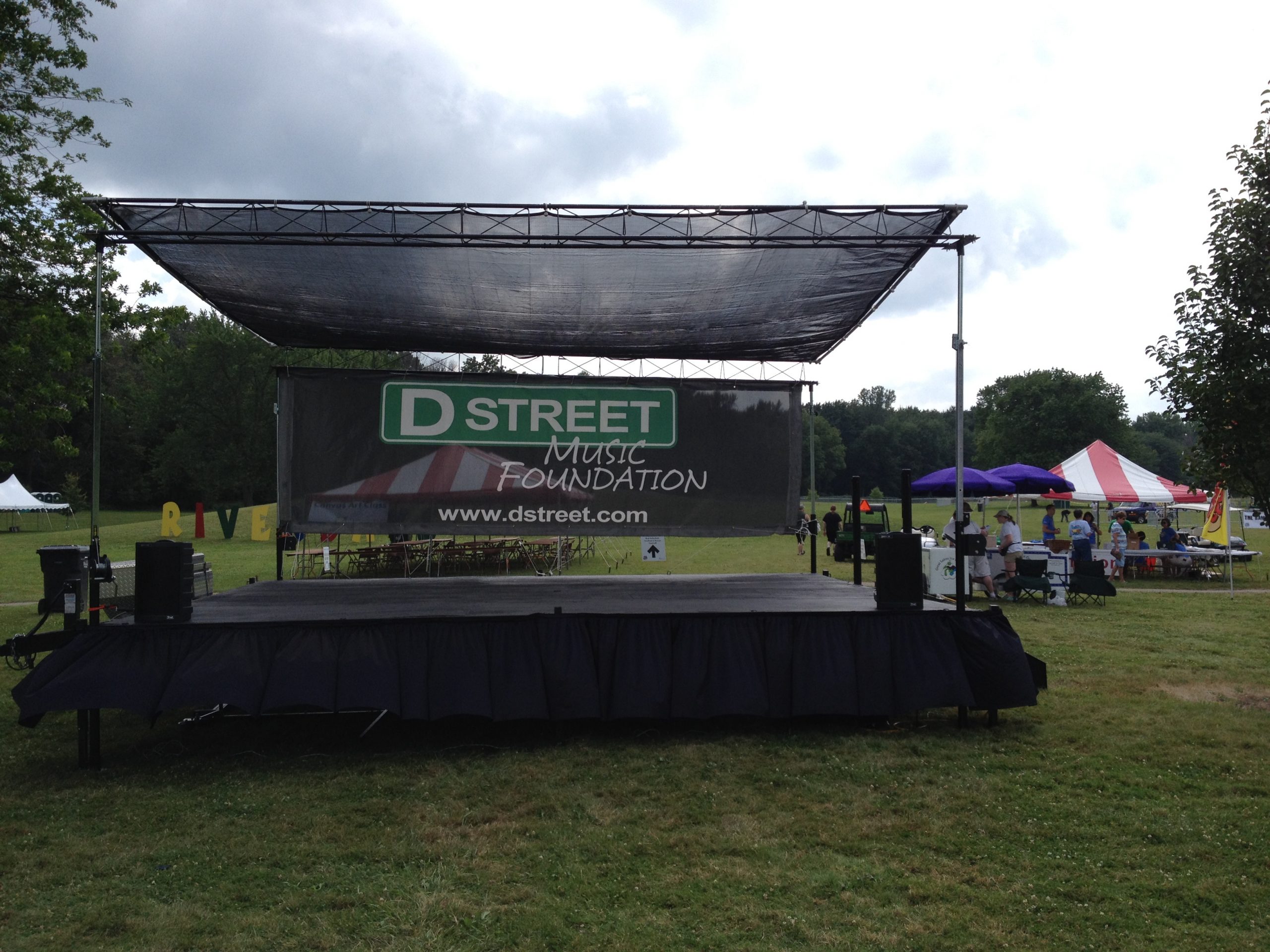 DStreet_Stage